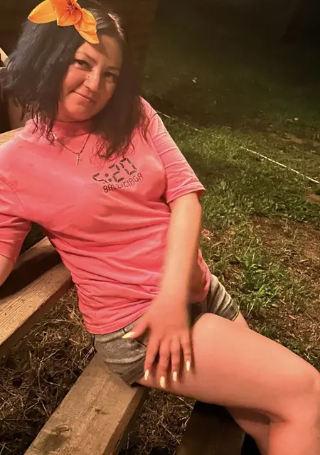 Я Надежда, 40, из Москвы, ищу знакомства без обязательств