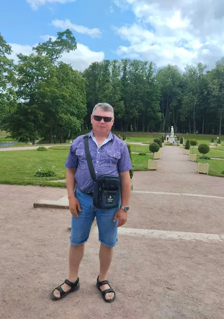 Валерий из Барнаула, мне 50, познакомлюсь без обязательств