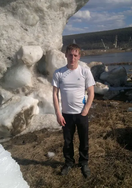 Сергей из Ленска, мне 37, познакомлюсь для приятного времяпровождения