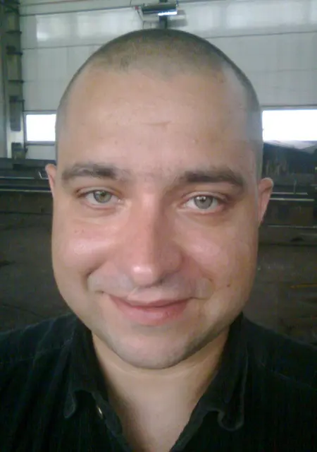 Alexei из Магнитогорска, ищу на сайте знакомства на одну ночь