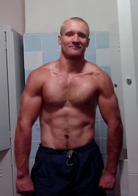 Роман из Азова, мне 43, познакомлюсь для приятного времяпровождения