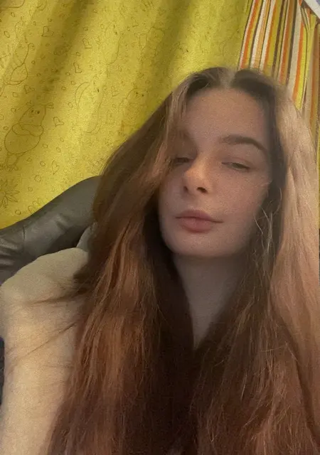 Я Анастасия, 19, из Дмитровска-Орловского, ищу знакомство для совместных путешествий