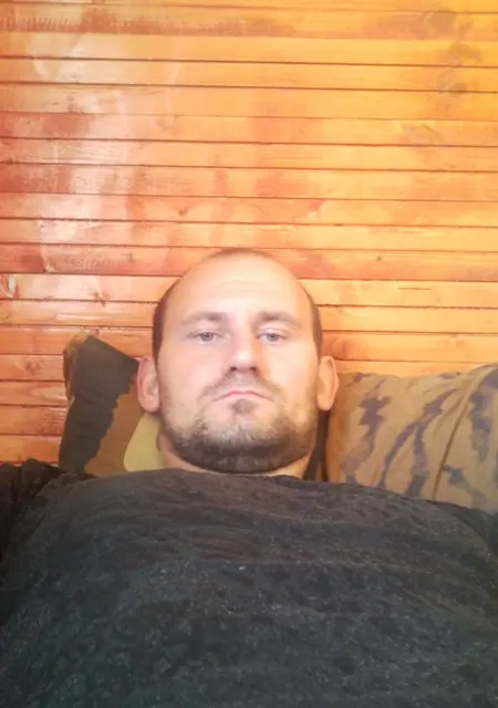 Владимир из Находки, ищу на сайте знакомства без обязательств