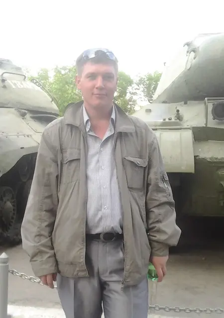 Михаил из Комсомольска-на-Амуре, мне 41, познакомлюсь на одну ночь