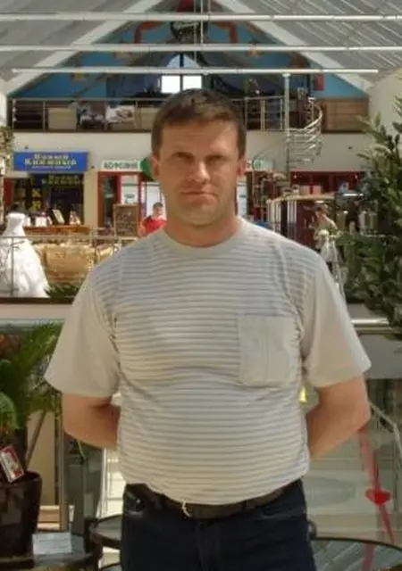 Vlad из Владимира, ищу на сайте знакомства на одну ночь