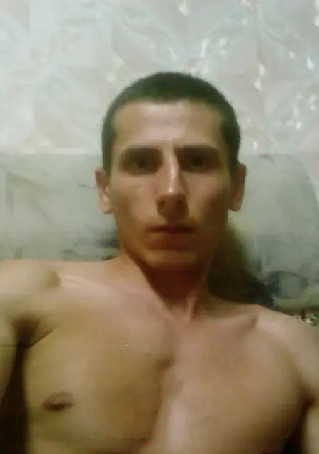 Я Aleks, 41, знакомлюсь без обязательств в Перми