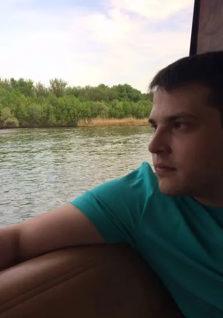 Я Андрей, 32, из Братска, ищу знакомства без обязательств