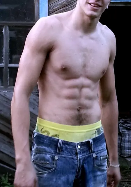 Виктор из Кургана, ищу на сайте знакомства на одну ночь