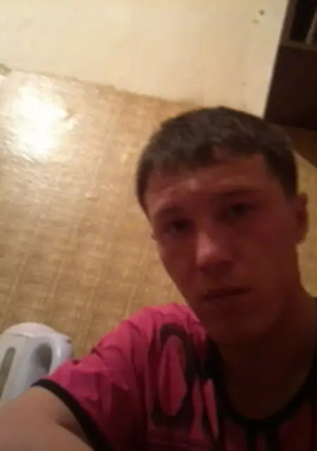 Я Виктор, 36, знакомлюсь без обязательств в Алдане