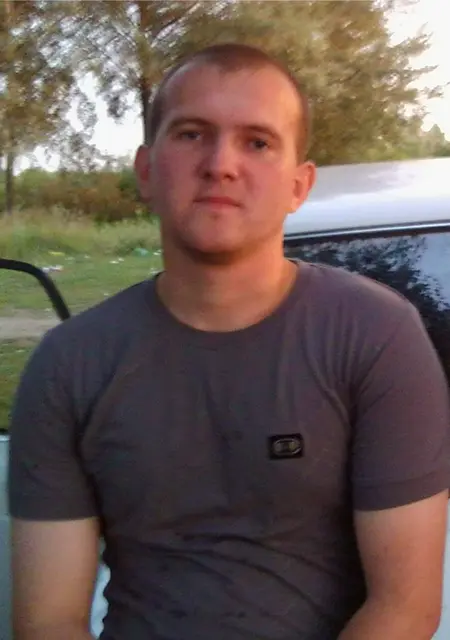 Денис из Бийска, ищу на сайте знакомства на одну ночь