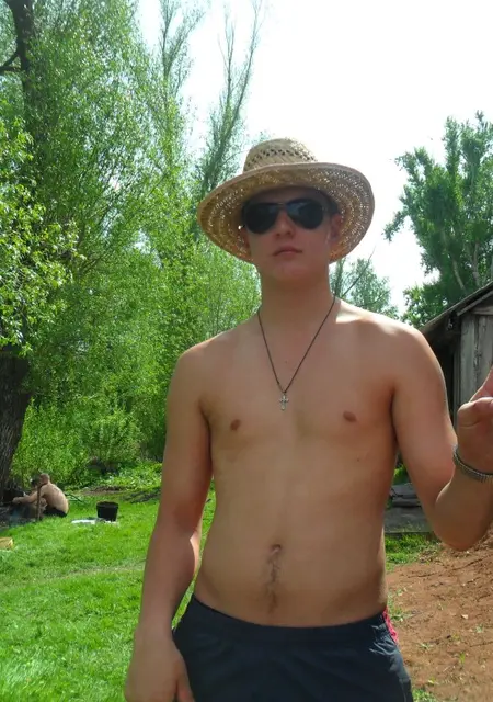 Николай из Нурлата, мне 33, познакомлюсь для общения