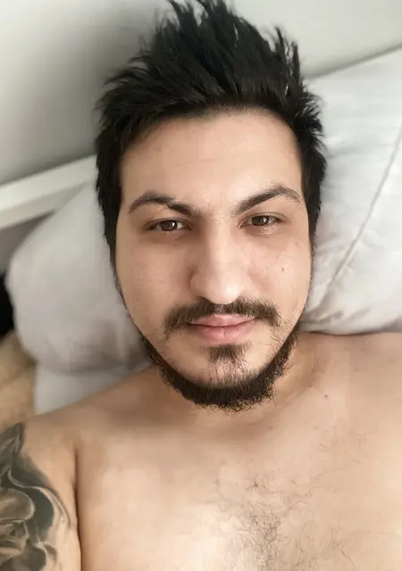 Элик из Норильска, мне 28, познакомлюсь для общения