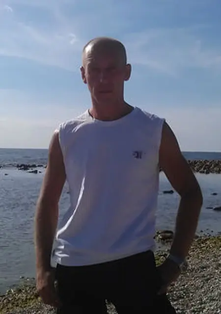 Я Роман, 47, знакомлюсь без обязательств в Коврове