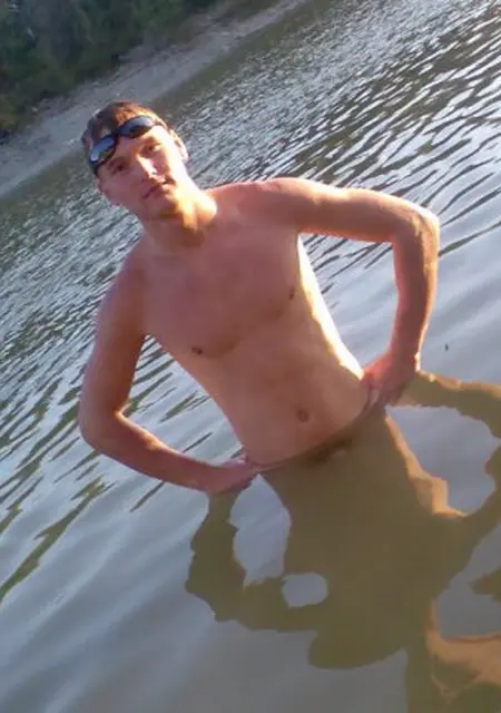 Евгений из Иванова, ищу на сайте знакомства без обязательств