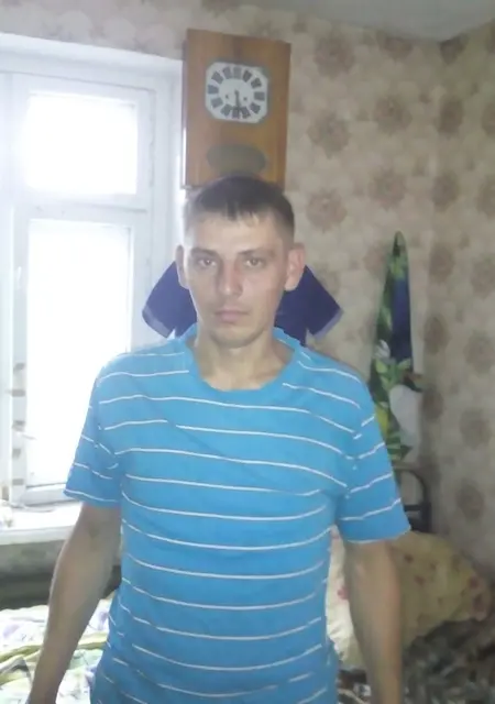 Юра Урасинов из Оршанки, мне 38, познакомлюсь для приятного времяпровождения