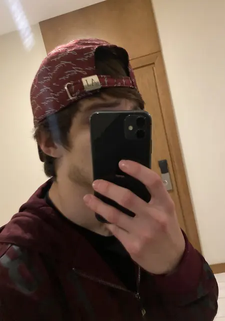 Я Ахмед, 21, знакомлюсь на одну ночь в Нальчике