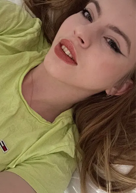 Я Василина, 22, из Новороссийска, ищу знакомство для вирта