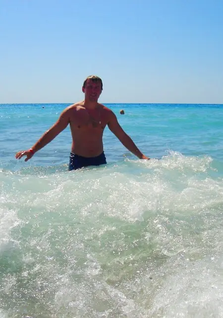 Я Alex, 40, знакомлюсь без обязательств в Бийске