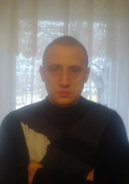 Я Борис, 40, из Вологды, ищу знакомства на одну ночь