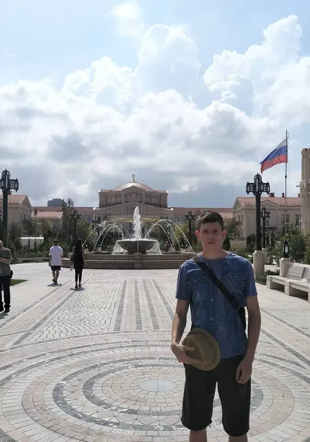 Я Антонио, 21, знакомлюсь для приятного времяпровождения в Севастополе