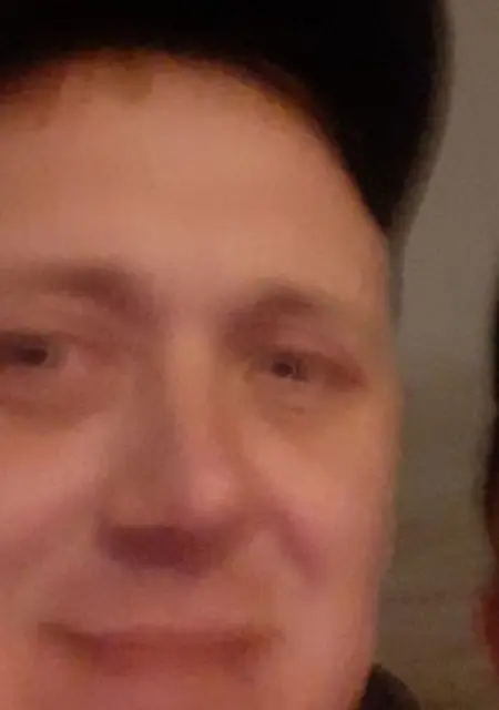 Я Дмитрий, 40, из Волгодонска, ищу знакомства на одну ночь