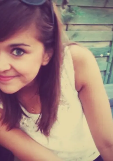 Александра из Оренбурга, ищу на сайте знакомства на одну ночь