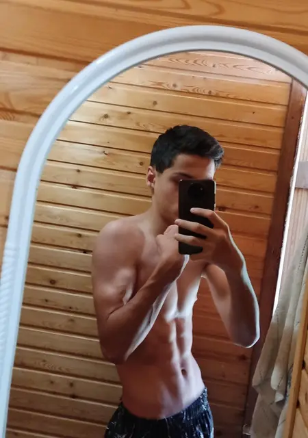 Роман из Хасавюрта, мне 24, познакомлюсь для приятного времяпровождения