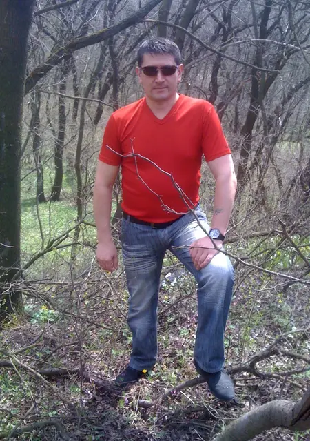 Владимир из Бахмута, ищу на сайте знакомства на одну ночь