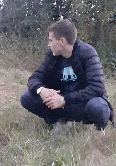 Я Руслан, 21, из Кизела, ищу знакомства без обязательств