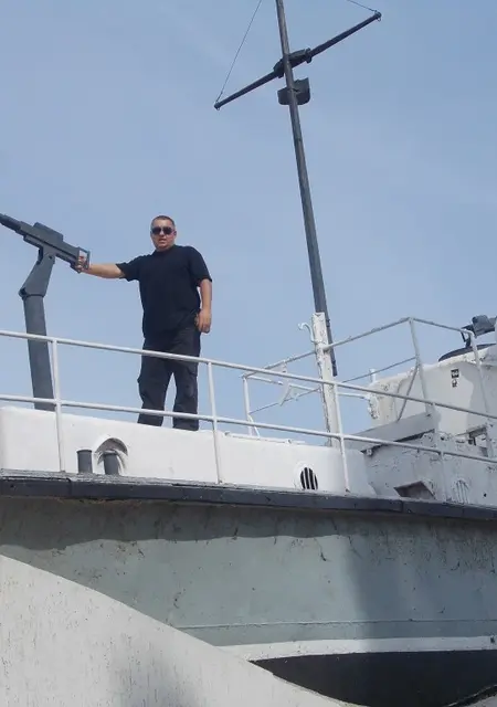 Я Василий, 54, знакомлюсь на одну ночь в Шахтах