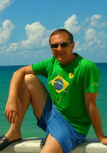 Феликс из Томска, мне 47, познакомлюсь на одну ночь