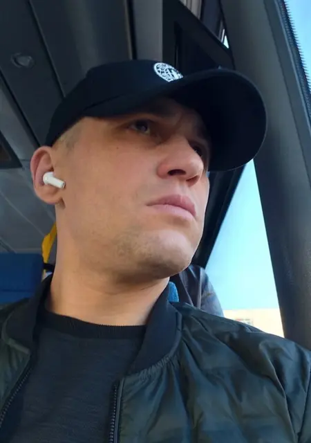 Я Филипп, 31, знакомлюсь без обязательств в Новомосковске