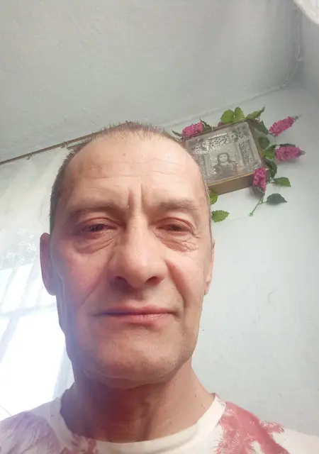 Вадим из Харькова, мне 44, познакомлюсь без обязательств