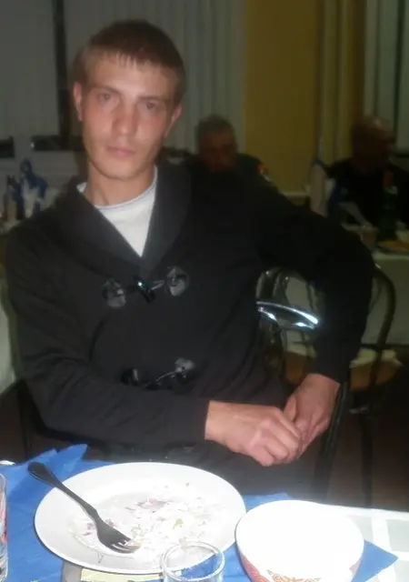 Я Arteha, 39, знакомлюсь без обязательств в Ленске