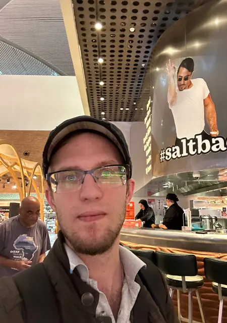 Сергей из Зеленограда, ищу на сайте приятное времяпровождение