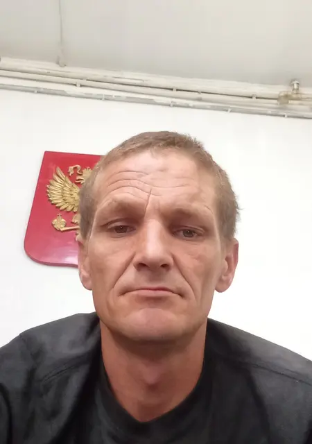 Я Виталий Ренёв, 40, знакомлюсь для дружбы в Бийске