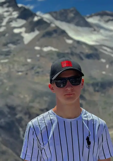 Никита из Вологды, ищу на сайте знакомства на одну ночь