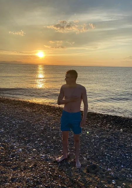 Андрей из Владивостока, ищу на сайте общение