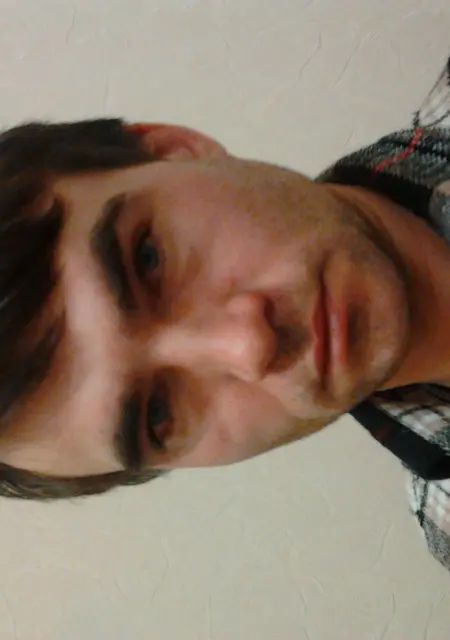 Я Анатолий, 43, из Райчихинска, ищу знакомства без обязательств