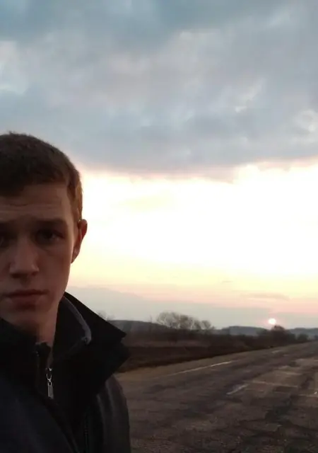 Сергей из Камня-Рыболова, мне 28, познакомлюсь для вирта