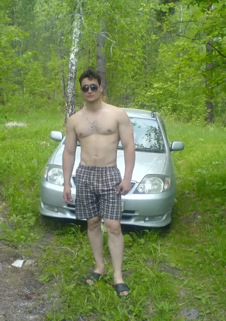 Я Сергей, 37, знакомлюсь на одну ночь в Саяногорске