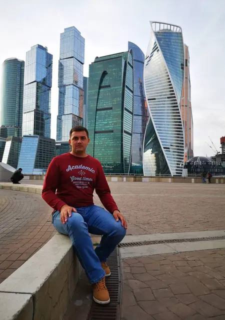 Денис из Новороссийска, мне 32, познакомлюсь для дружбы