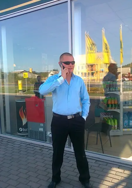 Vasia из Ужгорода, ищу на сайте знакомства на одну ночь