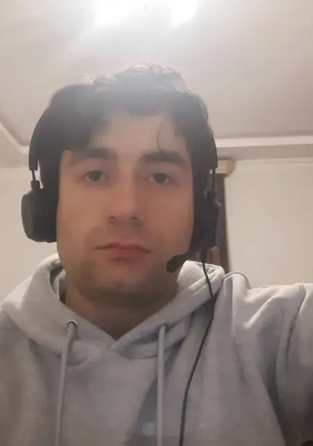 Я Эдуард, 23, из Долгопрудного, ищу знакомства на одну ночь