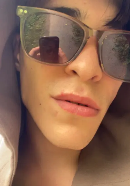 Я Шакир, 21, знакомлюсь для дружбы в Томске