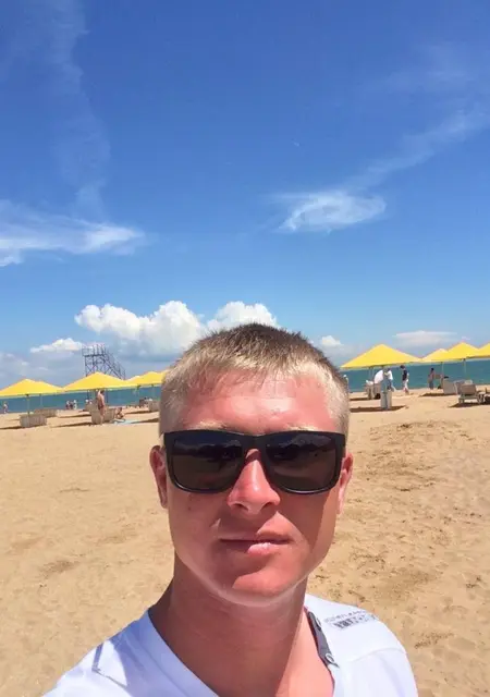 Dima из Арзамаса, мне 34, познакомлюсь для дружбы