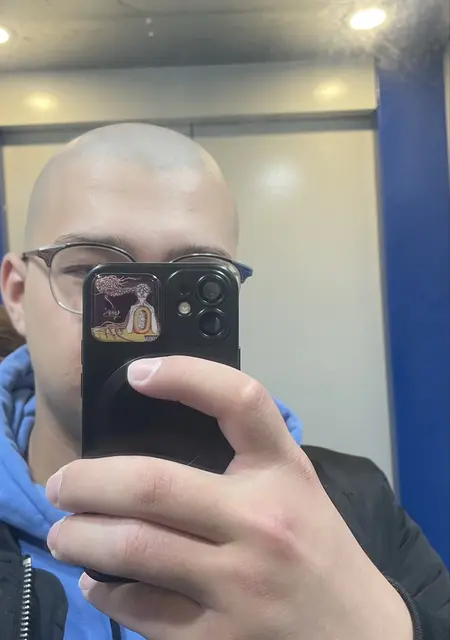 Я Alexey, 18, из Москвы, ищу знакомство для общения