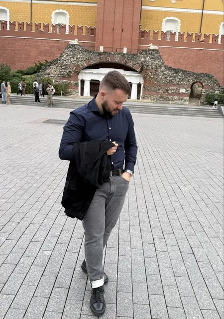 Виктор из Казани, ищу на сайте знакомства на одну ночь