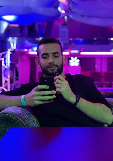 Adel из Обнинска, ищу на сайте постоянные отношения