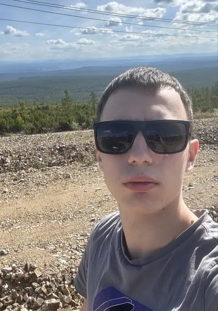 Я Данил, 25, знакомлюсь без обязательств в Якутске